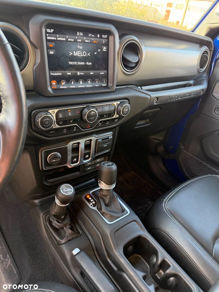 Jeep Wrangler - 7