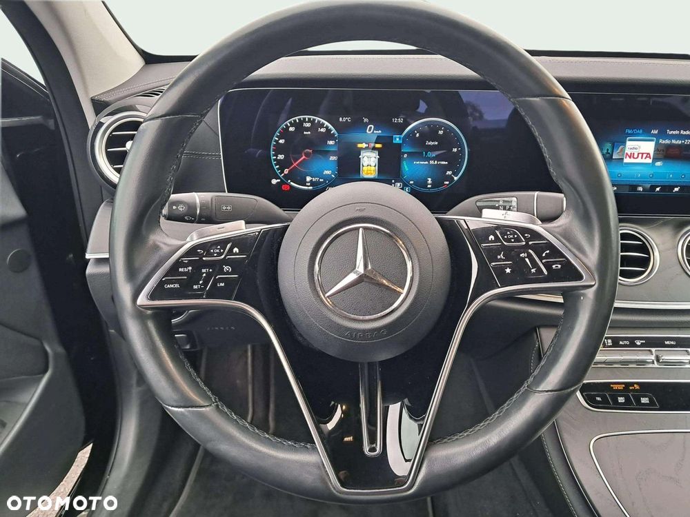 Mercedes-Benz Klasa E 220 d 4-Matic Avantgarde - 11