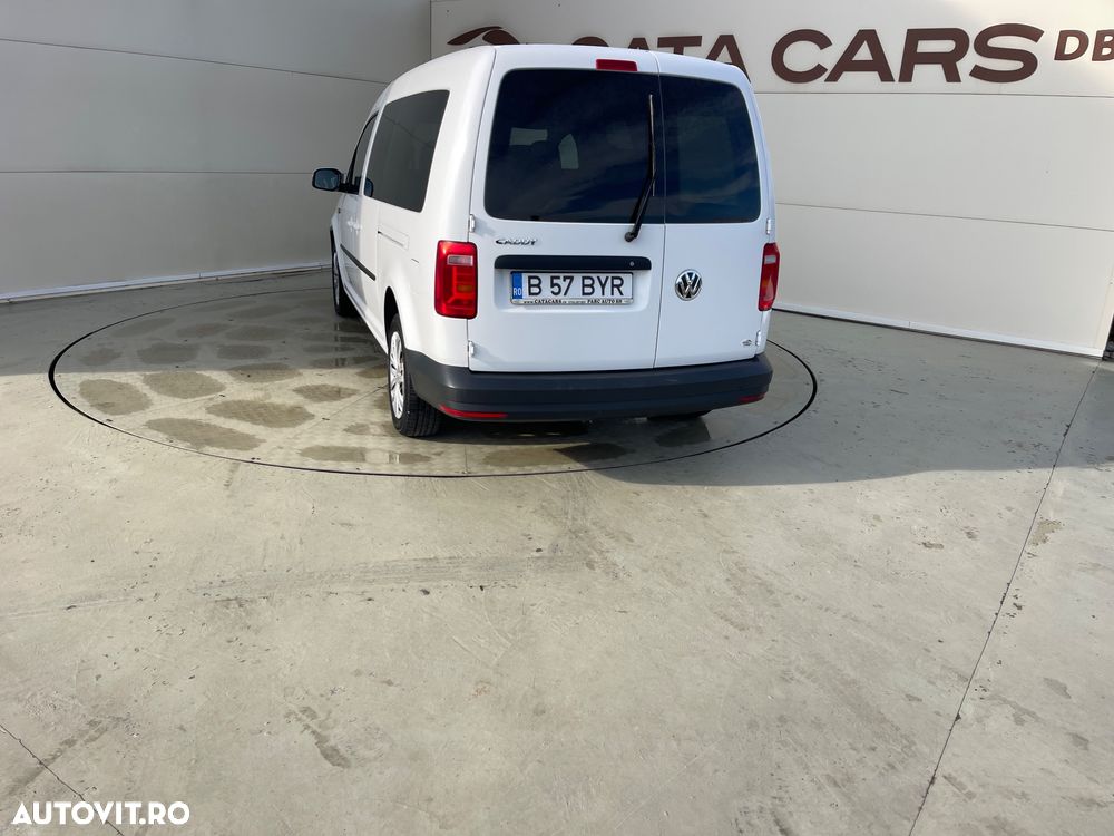 Volkswagen Caddy Maxi - 13