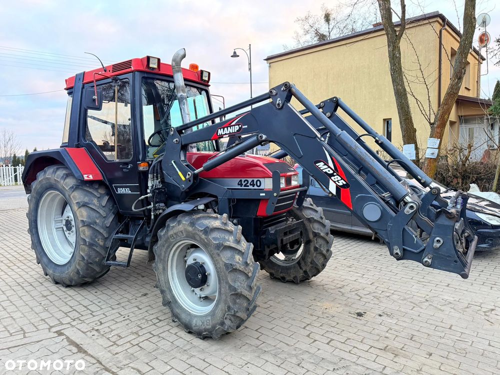 Case IH 4240 - 4