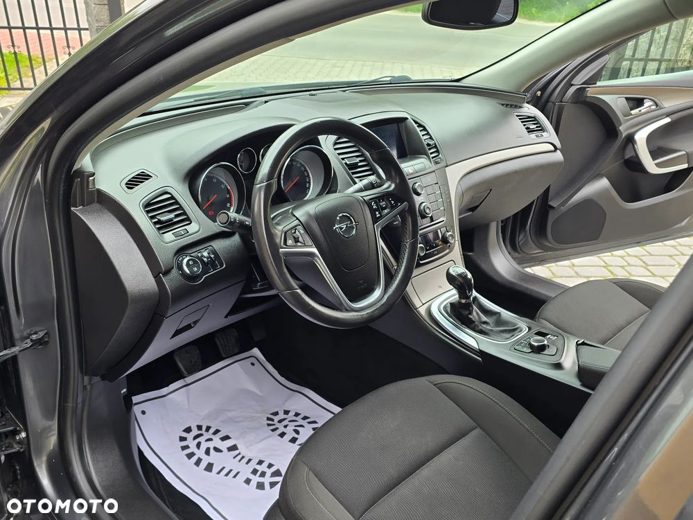 Opel Insignia 1.6 Turbo Cosmo - 26