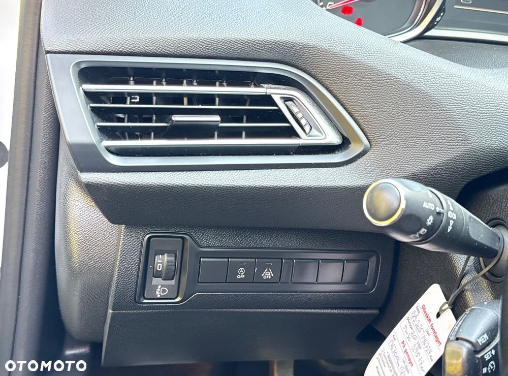 Peugeot 308 BlueHDi 130 Stop & Start Allure Pack - 14