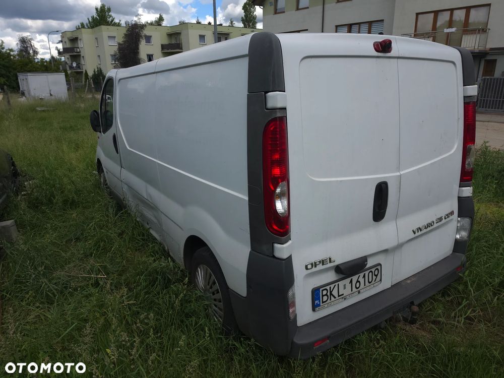 Opel Vivaro - 2