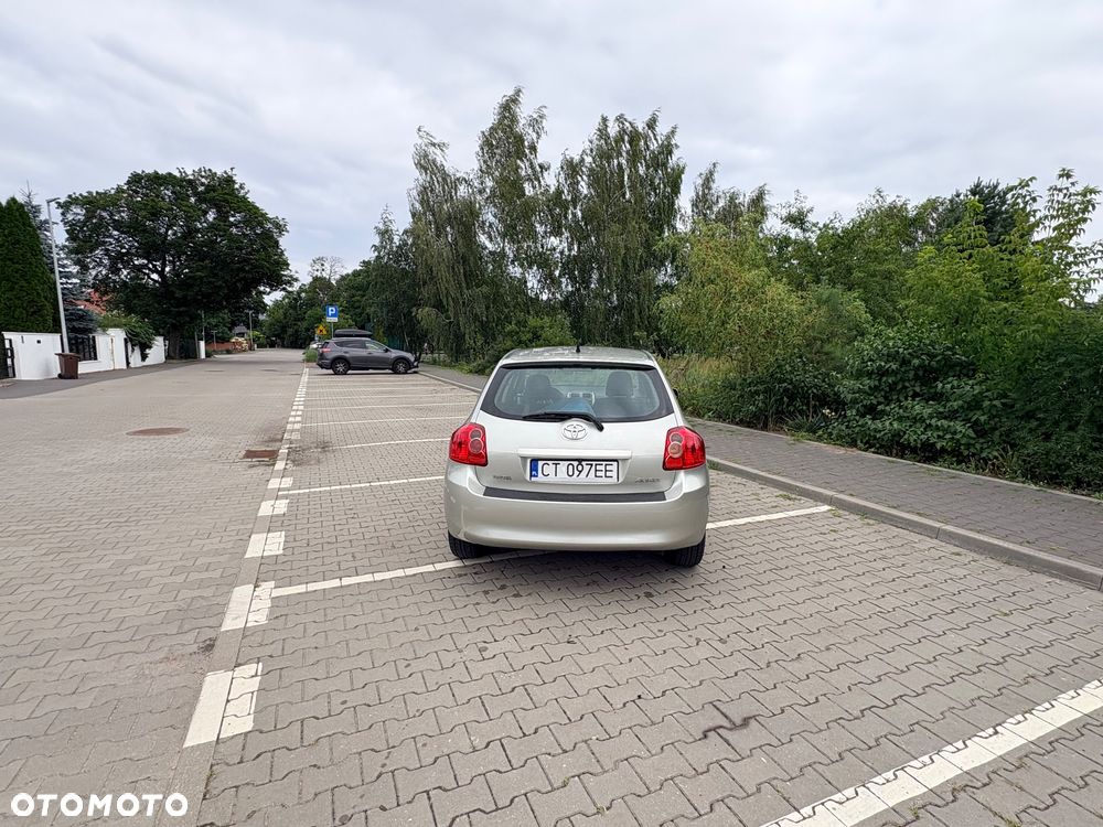 Toyota Auris 1.4 VVT-i Luna - 6