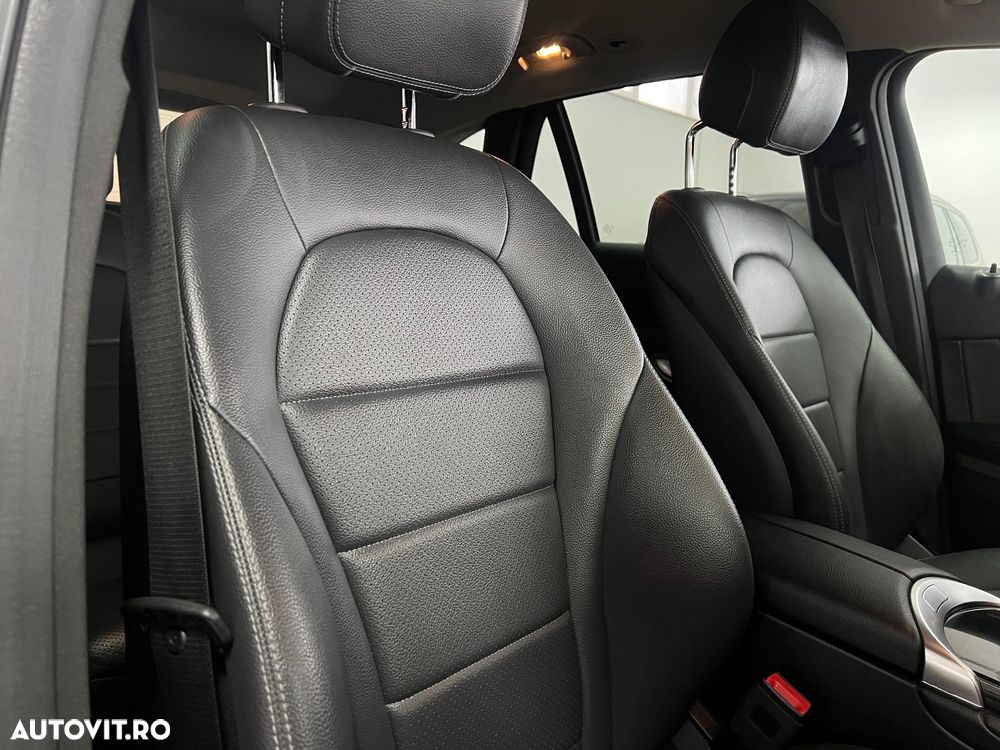 Mercedes-Benz GLC 300 de 4Matic 9G-TRONIC Exclusive - 16