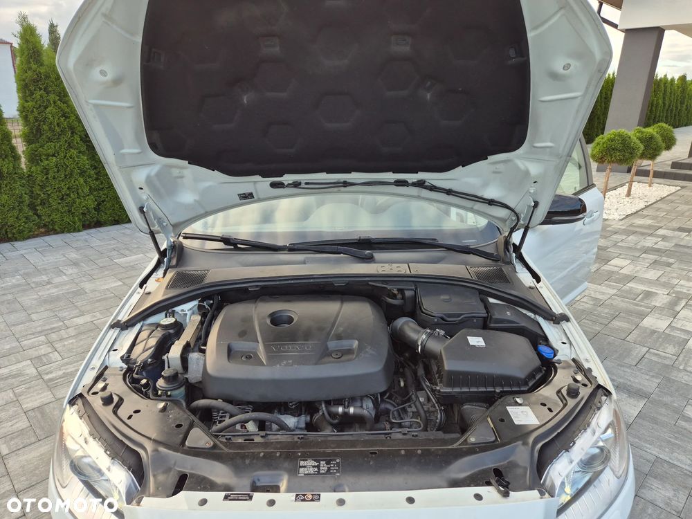 Volvo V70 T4 Drive-E Dynamic Momentum - 23