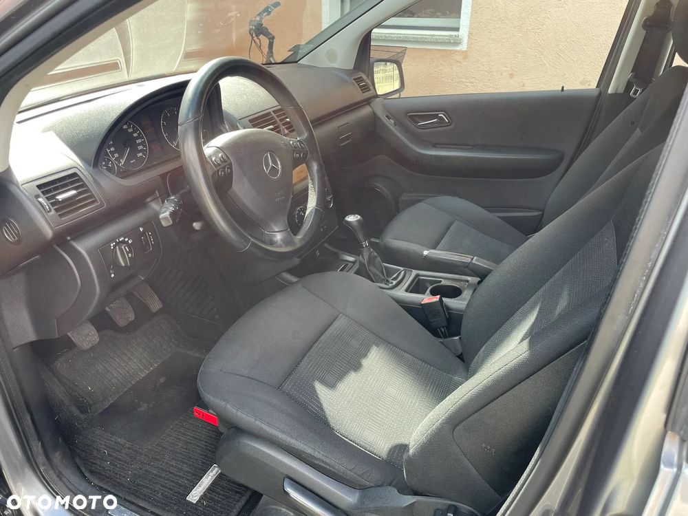Mercedes-Benz Klasa A 160 BlueEfficiency - 11