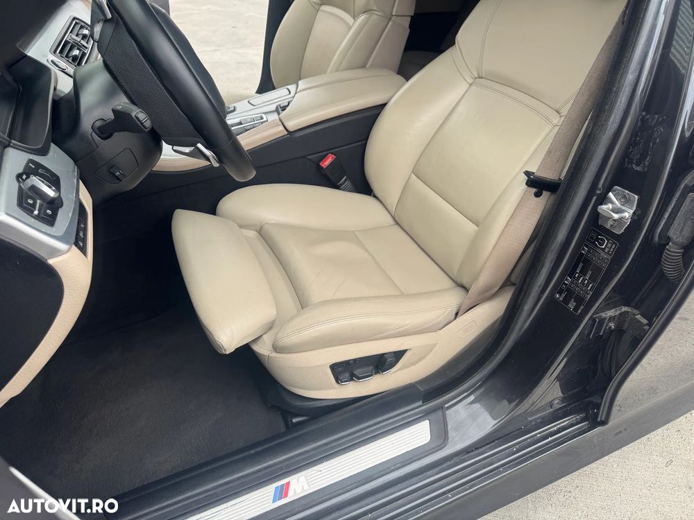 BMW Seria 5 525d Sport-Aut. Luxury Line - 35