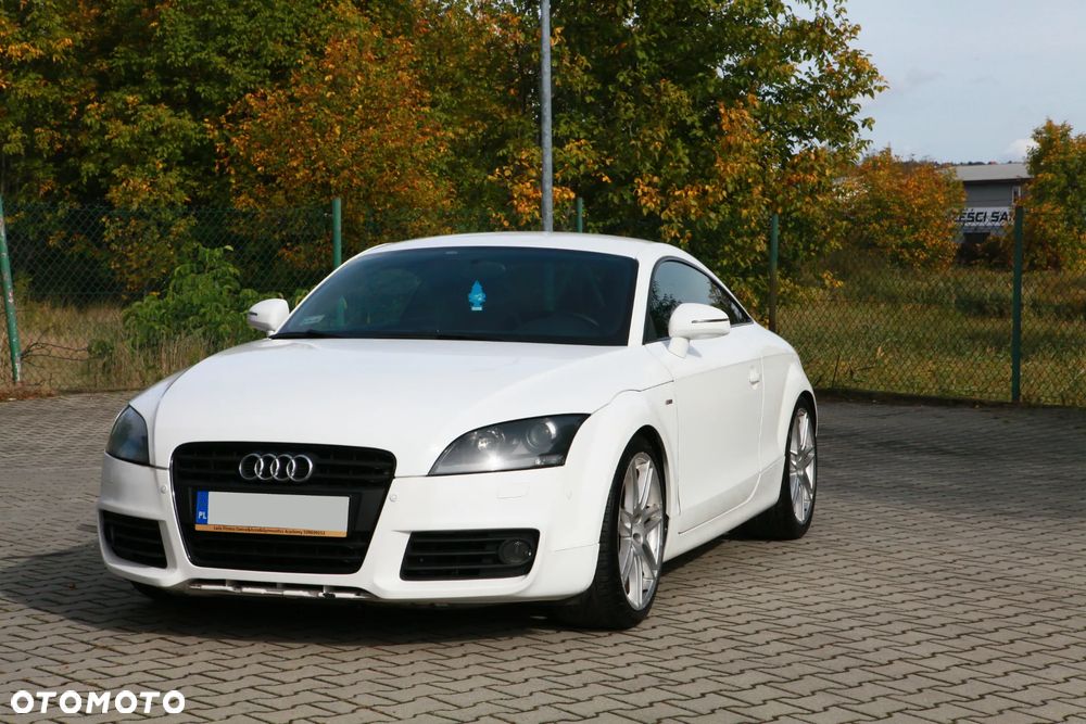 Audi TT Coupé - 17