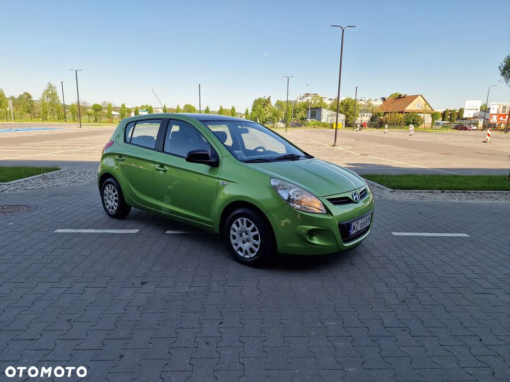 Hyundai i20 - 14