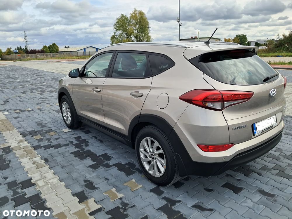 Hyundai Tucson 1.6 GDI BlueDrive Style 2WD - 4