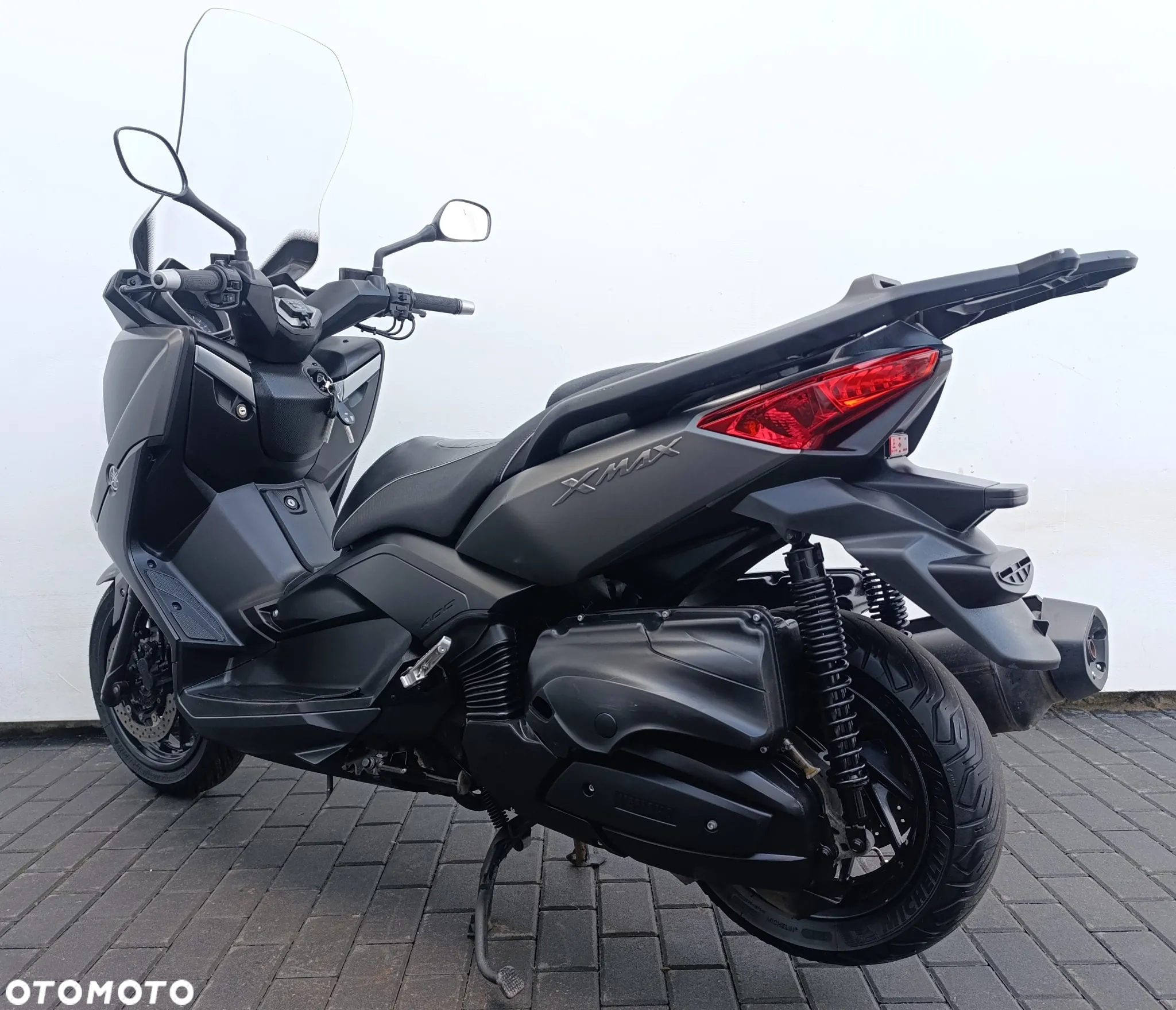 Yamaha X-max - 4