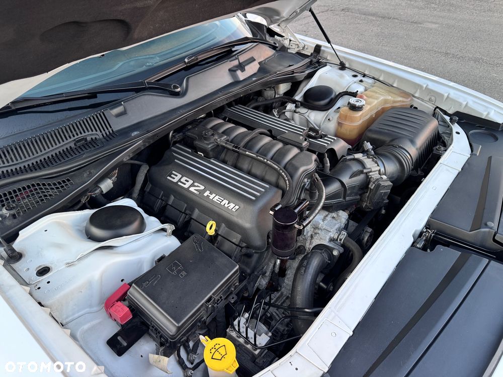 Dodge Challenger - 26
