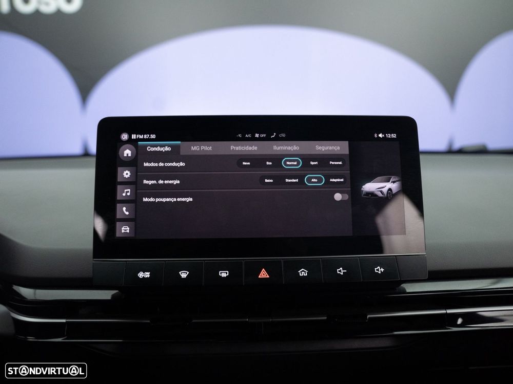 MG MG4 64 kWh Comfort - 28