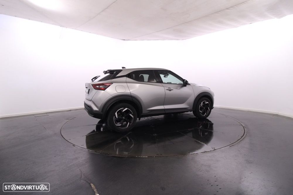 Nissan Juke 1.0 DIG-T N-Connecta NAV. DCT - 9