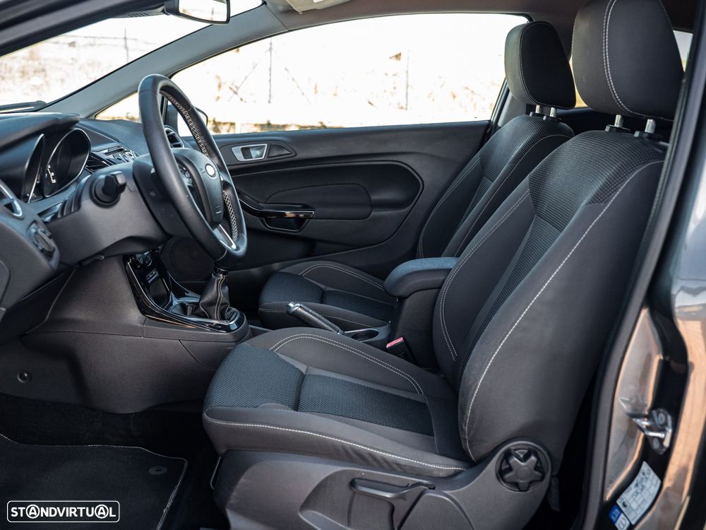 Ford Fiesta 1.0 Ti-VCT Titanium - 25