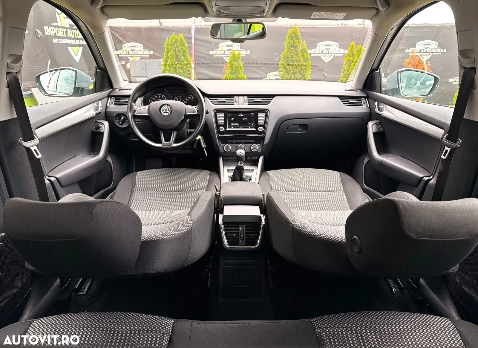 Skoda Octavia Combi 1.6 TDI (Green tec) 4x4 Ambition - 22