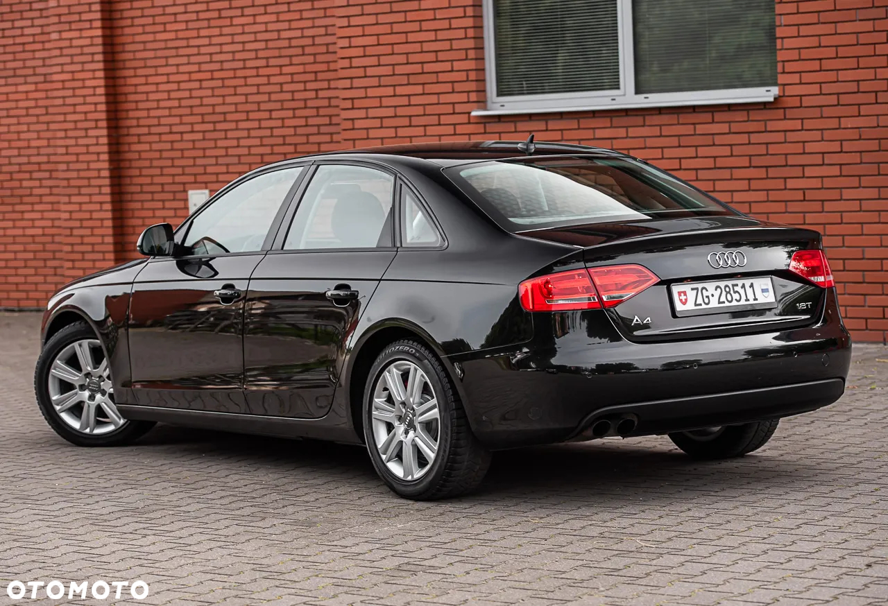 Audi A4 1.8 TFSI Attraction - 25
