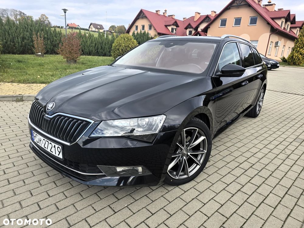Skoda Superb 2.0 TDI DSG Style - 1