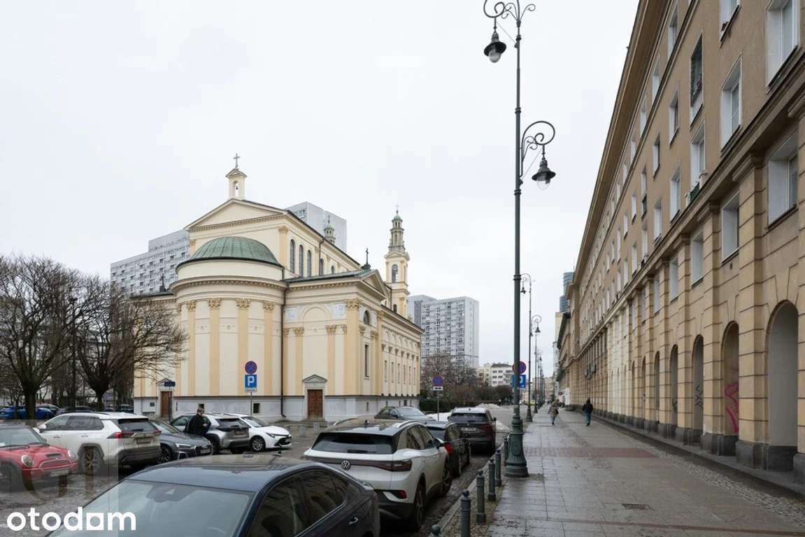 Bezpośrednio, mieszkanie w kamienicy przy ul. Elektoralnej , Centrum