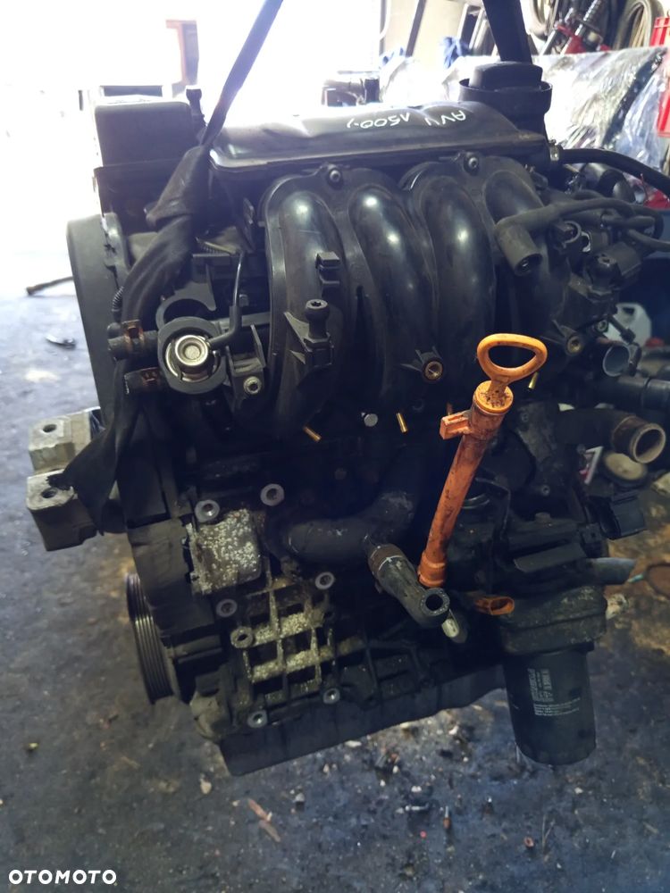 SILNIK SŁUPEK VW SKODA AUDI SEAT 1.6 8V 102KM AVU - 2