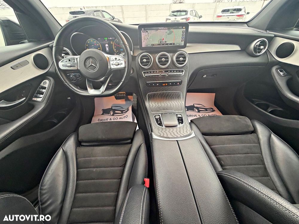 Mercedes-Benz GLC Coupe 300 de 4Matic 9G-TRONIC AMG Line - 12