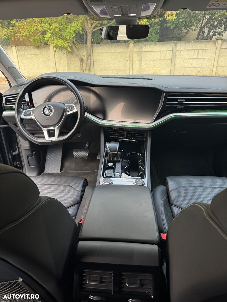 Volkswagen Touareg V6 TDI Elegance - 9
