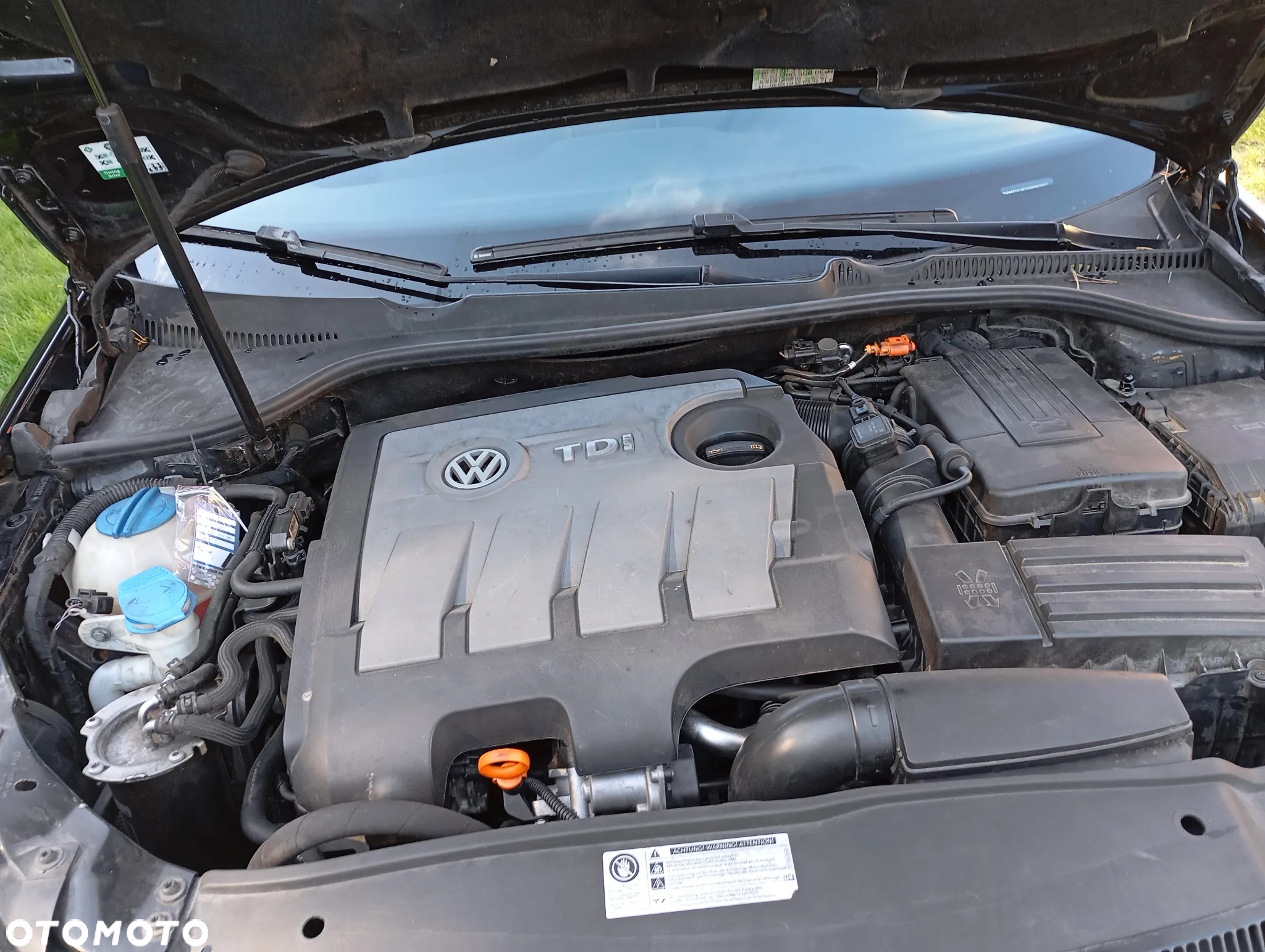 Volkswagen Golf VI 1.6 TDI BlueMot Comfortline - 17