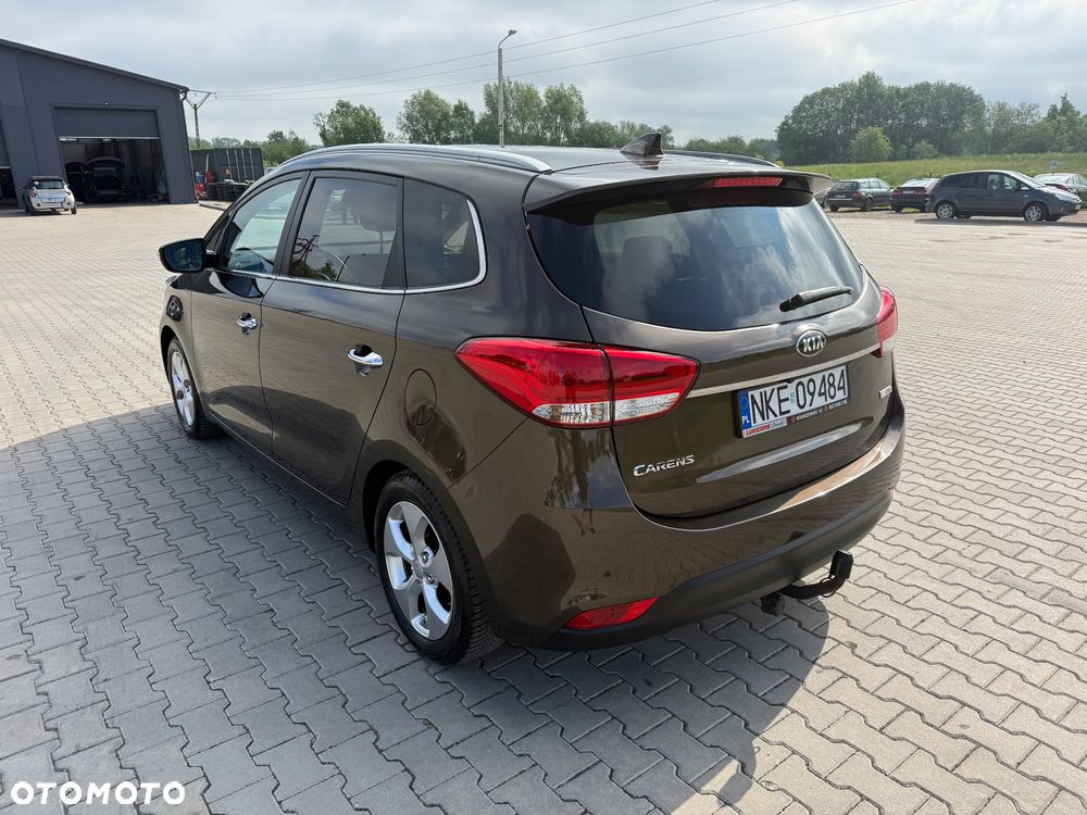 Kia Carens 1.6 GDI Dream-Team Edition - 5