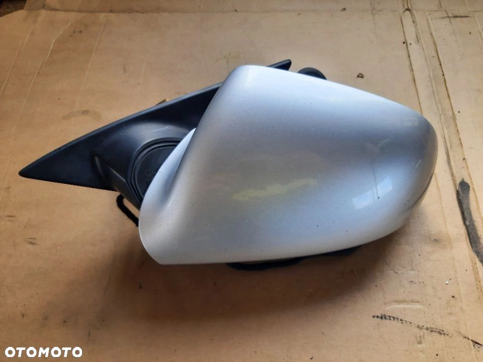 A8 D3 lusterko lewe prawe EU kolor LZ5D 14PIN i LY7W 9PIN Audi * - 1