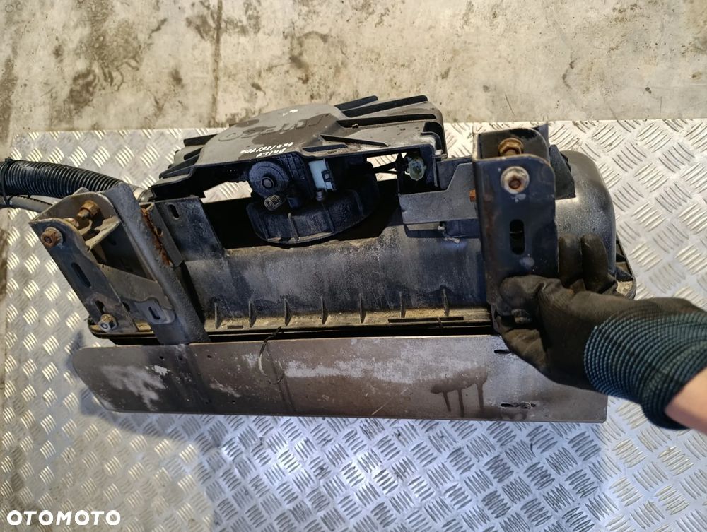 IVECO DAILY VI ZBIORNIK POMPA ADBLUE 4x4 EURO 6 5801761617 - 3
