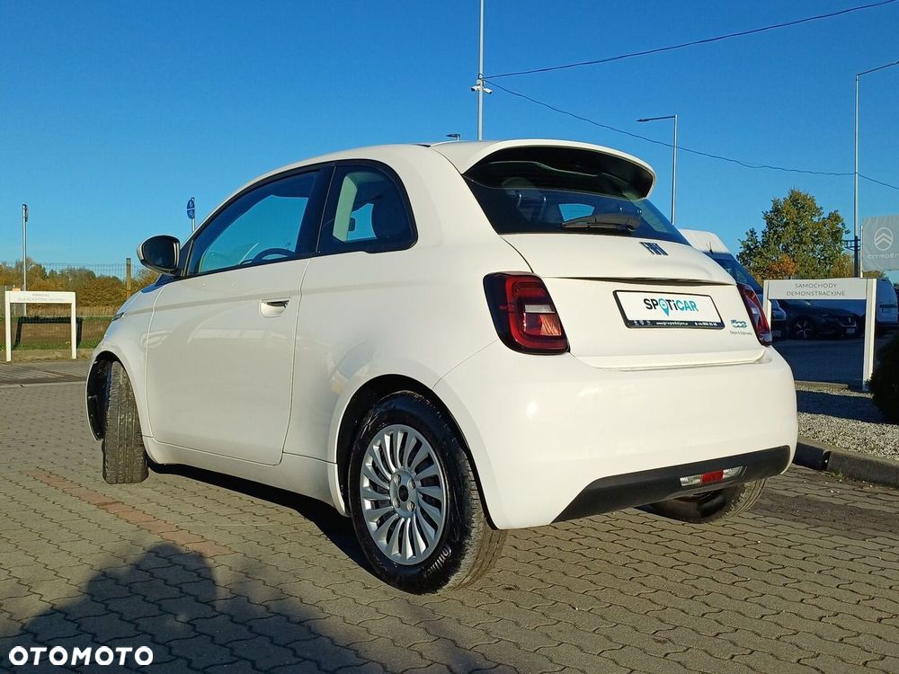 Fiat 500E 2023 photo 4