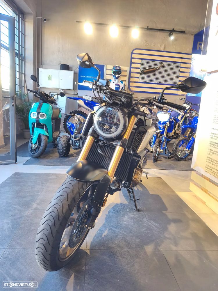 Honda CB 650R - 2