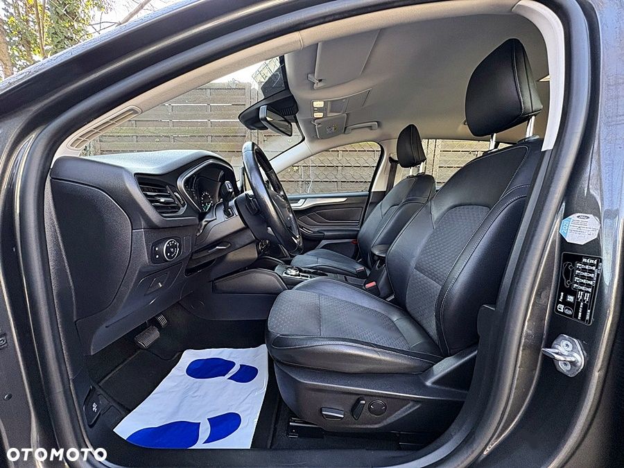 Ford Focus 1.5 EcoBlue Start-Stopp-System COOL&CONNECT - 14