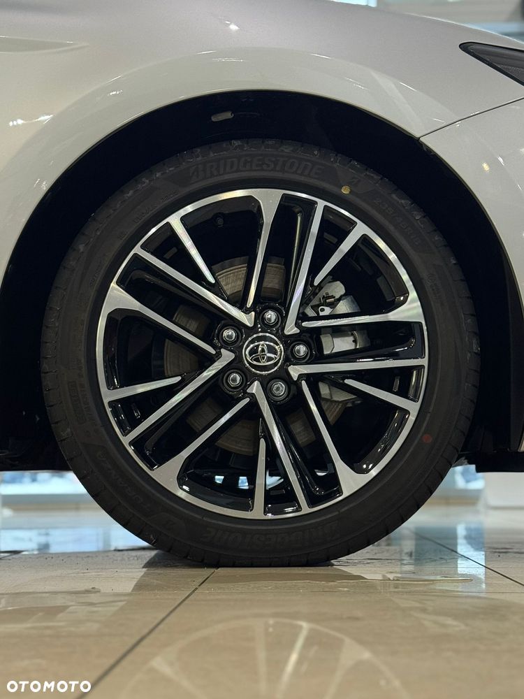 Toyota Camry 2.5 Hybrid Dynamic Force Prestige e-CVT - 13