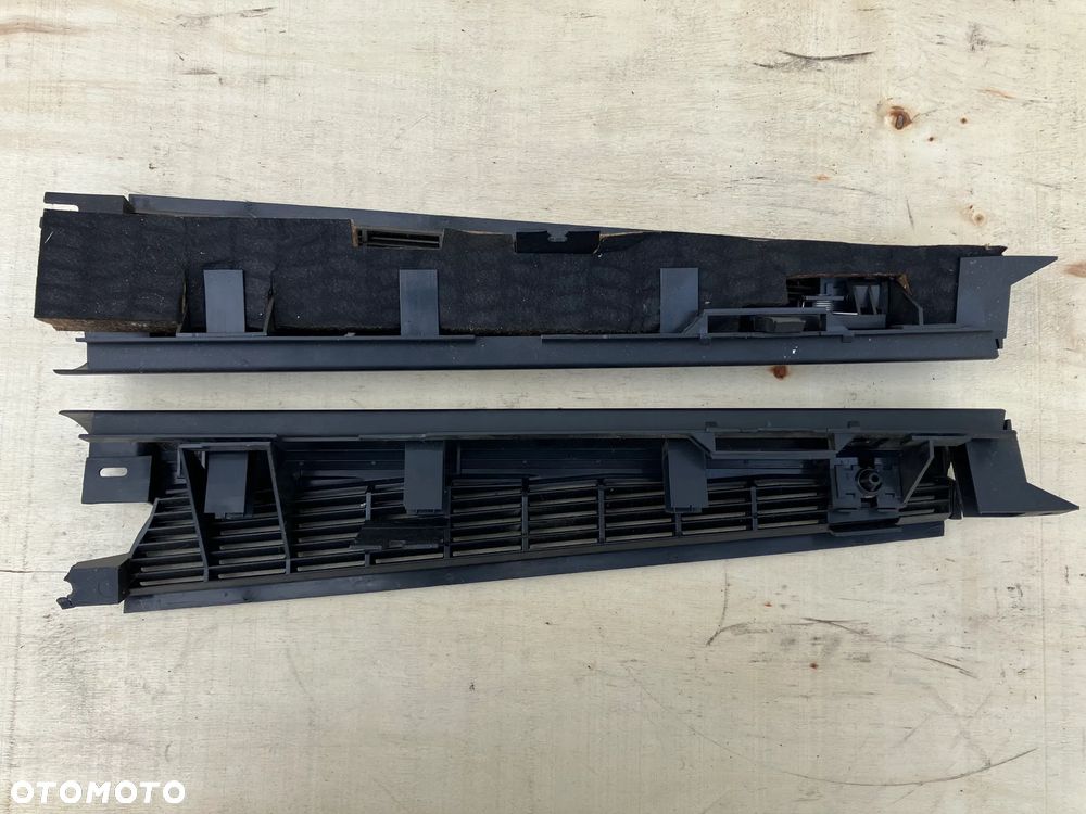 BOCZEK BAGAŻNIKA MASKOWNICA BMW E36 TOURING KRATKA MECHANIZM OTWIERANIA BOCZKA 8170580 8170579 - 2