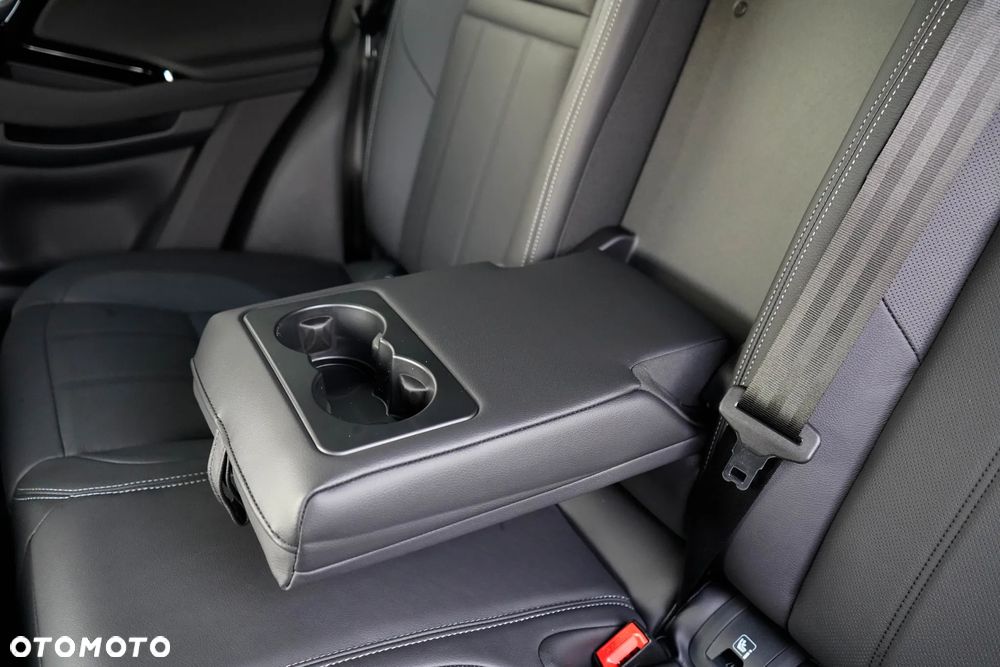 Land Rover Range Rover Evoque 2.0 D200 mHEV Hoxton Edition - 36