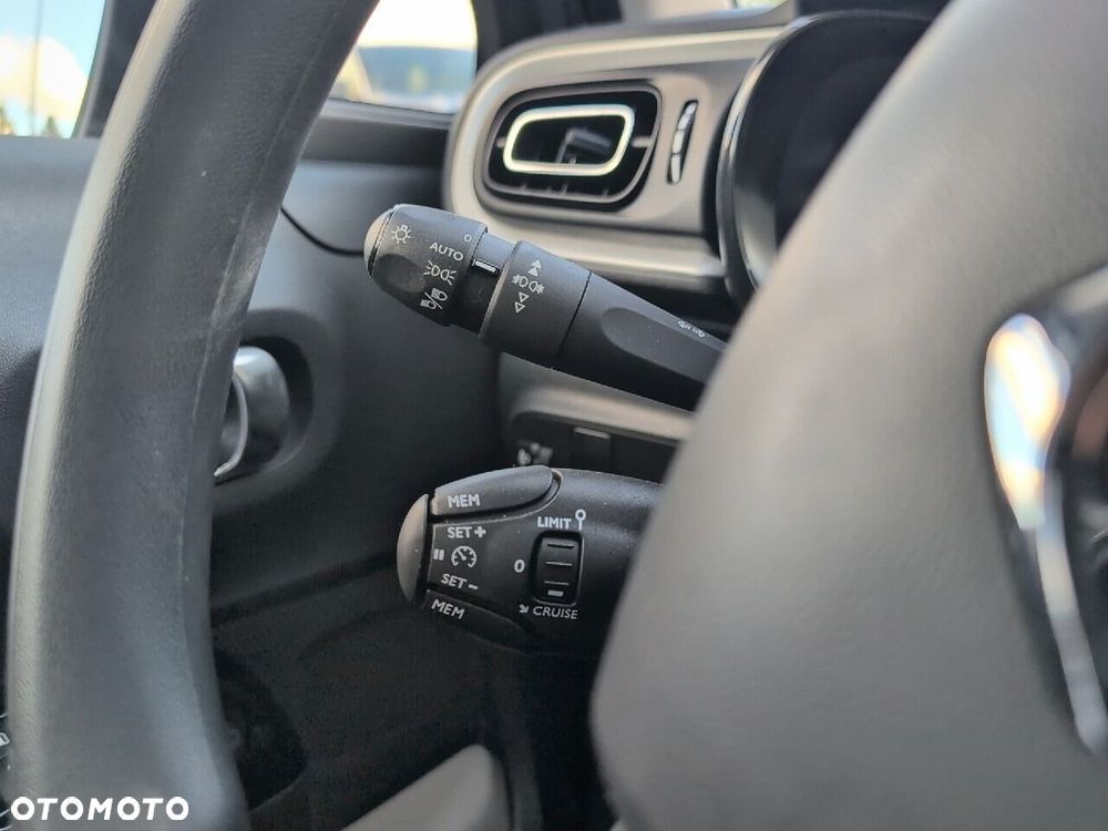 Citroën C3 1.2 PureTech Max EAT6 - 17