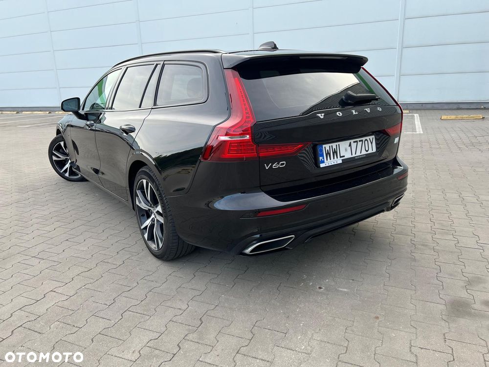 Volvo V60 T8 AWD Recharge Geartronic RDesign - 16