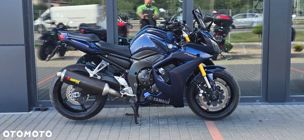 Yamaha FZ - 2