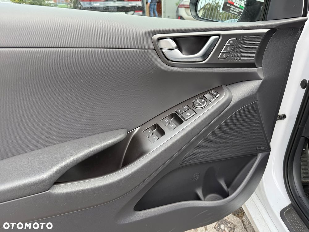 Hyundai IONIQ Electric Premium - 15