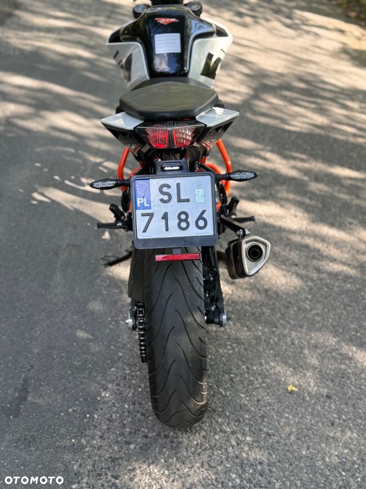 KTM Duke 125 - 14