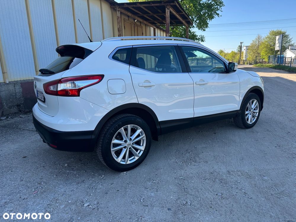 Nissan Qashqai 1.2 DIG-T Tekna EU6 - 15