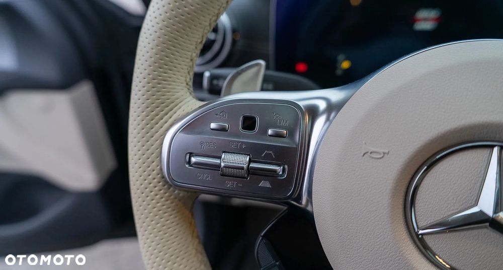 Mercedes-Benz CLS - 8