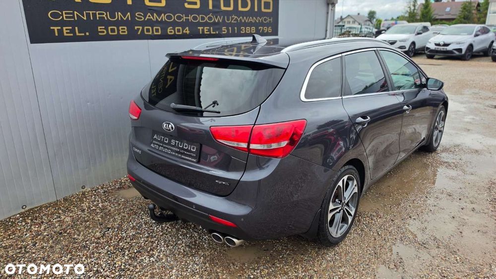 Kia Ceed 1.6 CRDi GT Line - 36