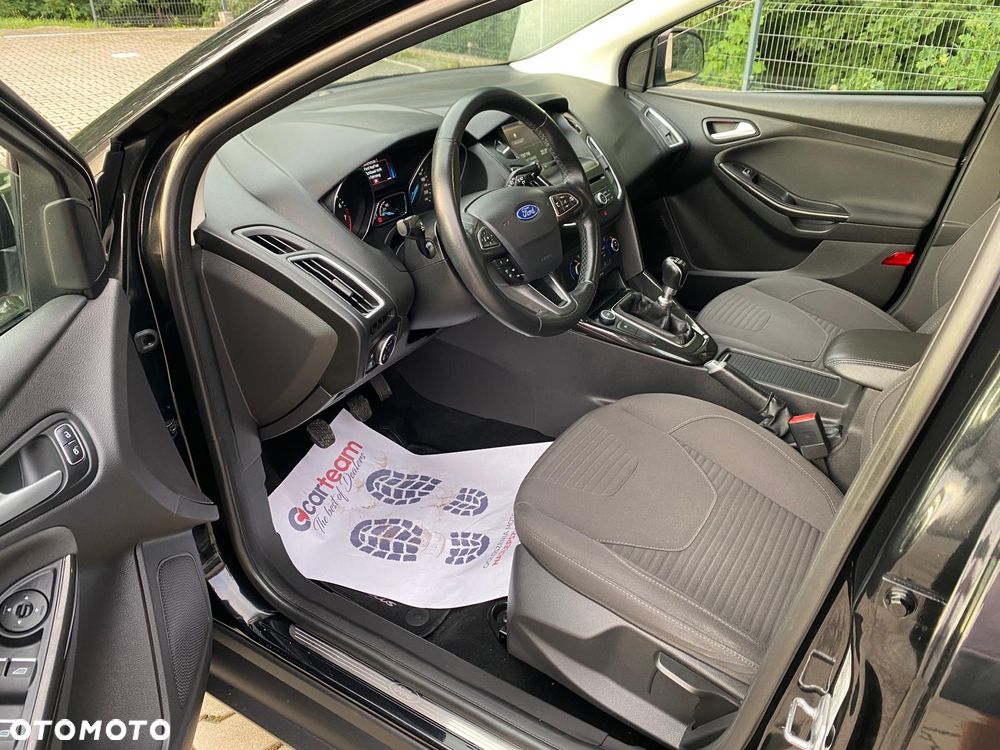 Ford Focus 1.0 EcoBoost Titanium - 7