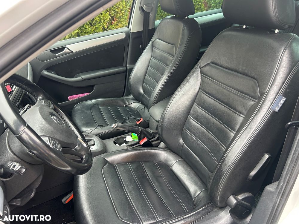 Volkswagen Jetta - 9