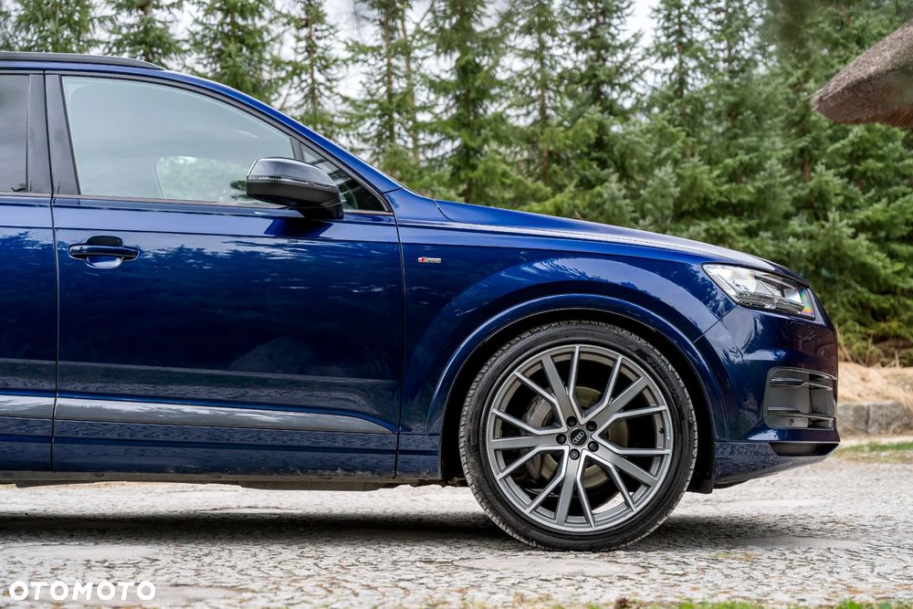 Audi Q7 - 19