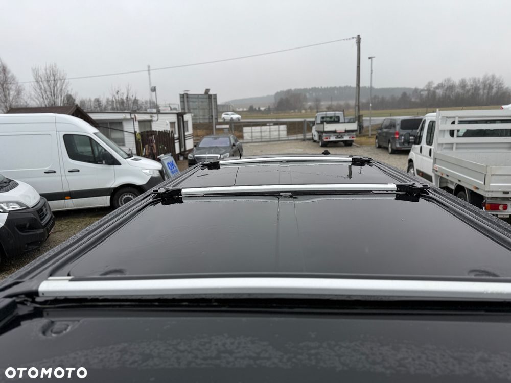 Ford TRANSIT CUSTOM BLACK EDITION L2H1/2xBoczne drzwi/Automat/Bi-Xenon/Navi/Klima/Kamera/Grzane fotele/PDC przód i tył/Grzana szyba/Hak/Bagażnik - 9