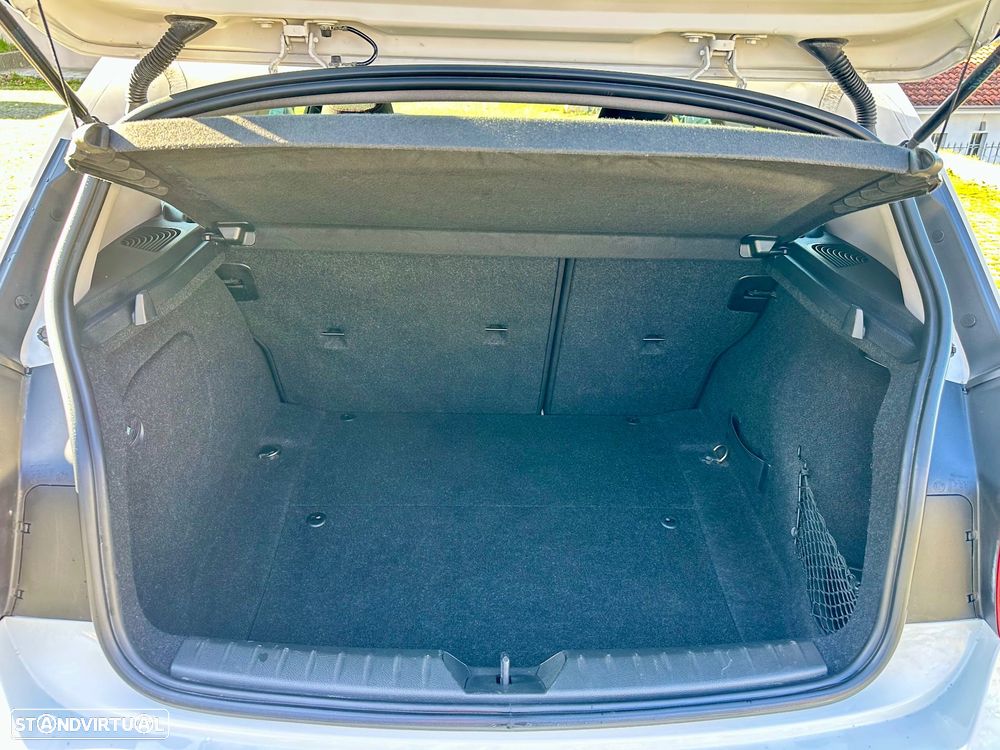 BMW 116 d Sport Line - 25